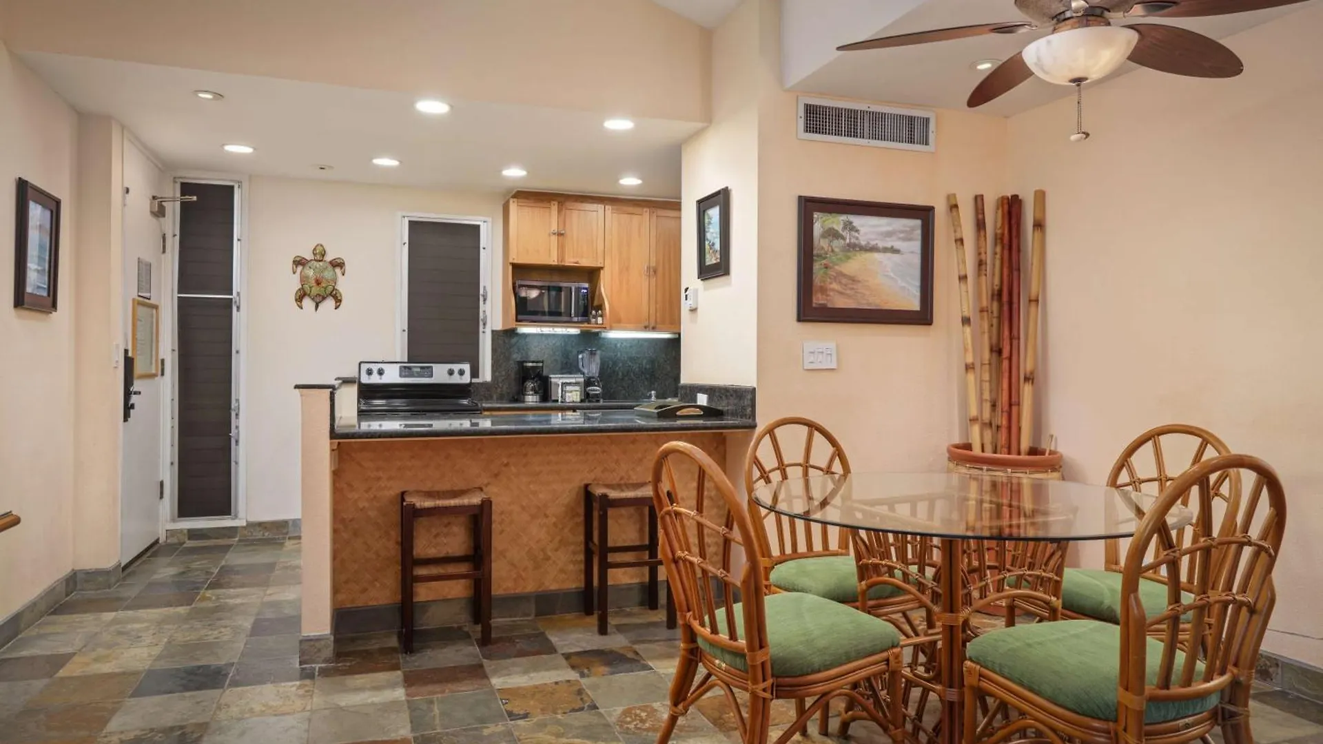Ξενοδοχείο με διαμερίσματα Aston Maui Kaanapali Villas Lahaina
