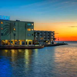 *** Курортный комплекс Sailport Waterfront США