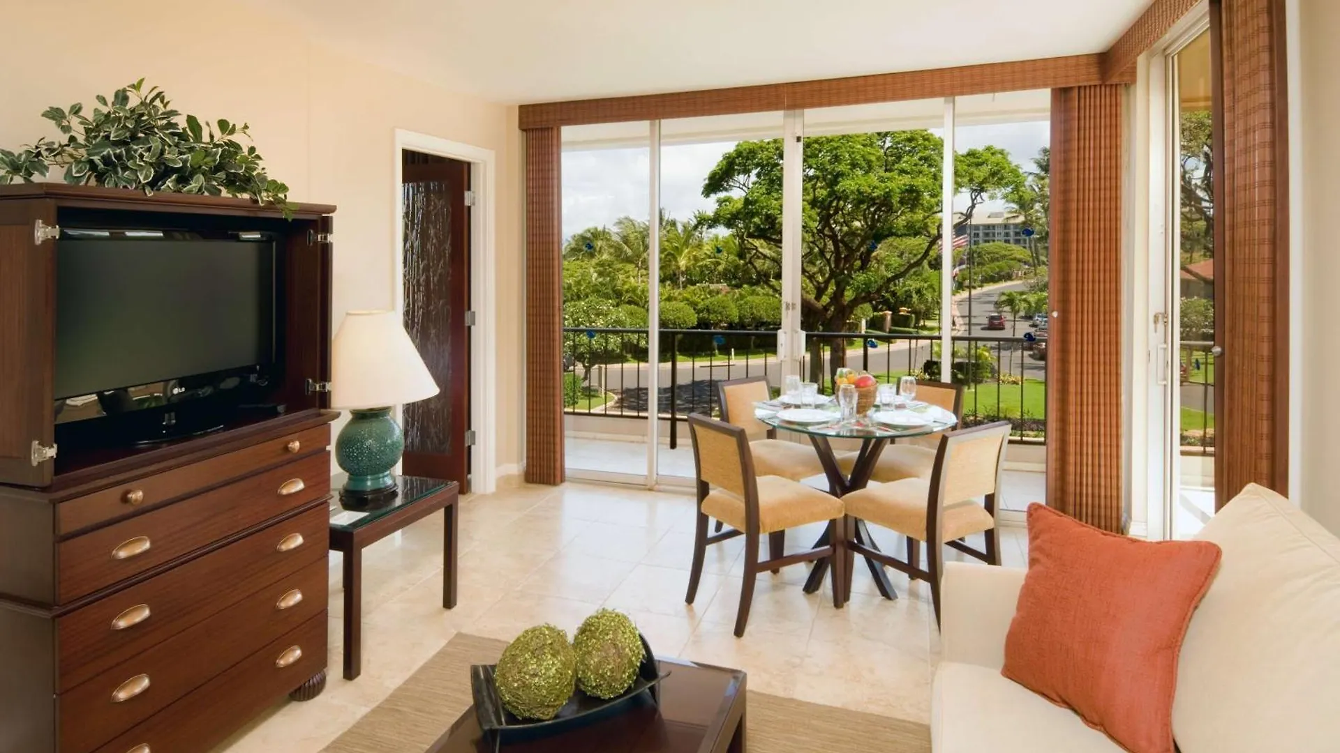 Aston Maui Kaanapali Villas Лахайна 4*,  США